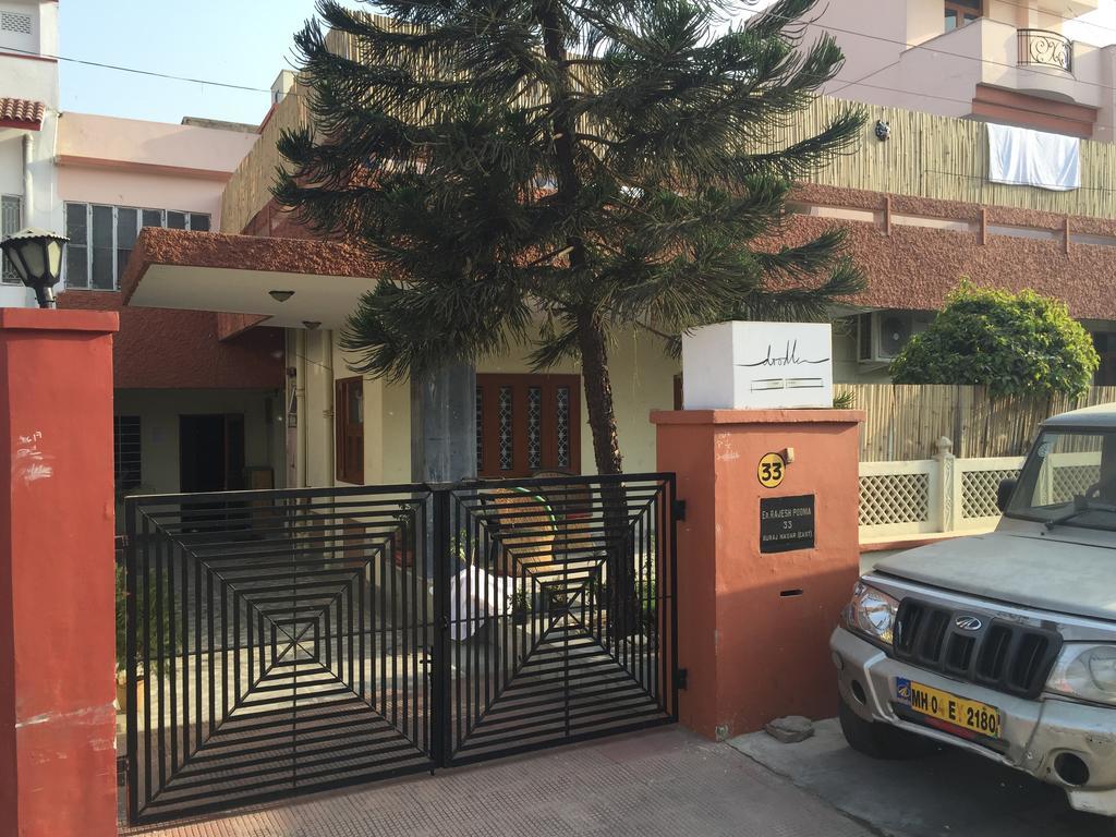 Doodle Rack Hostel Jaipur Bagian luar foto