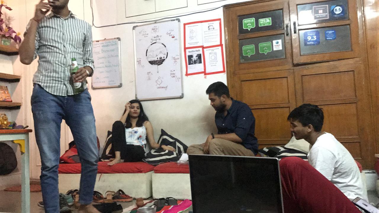 Doodle Rack Hostel Jaipur Bagian luar foto